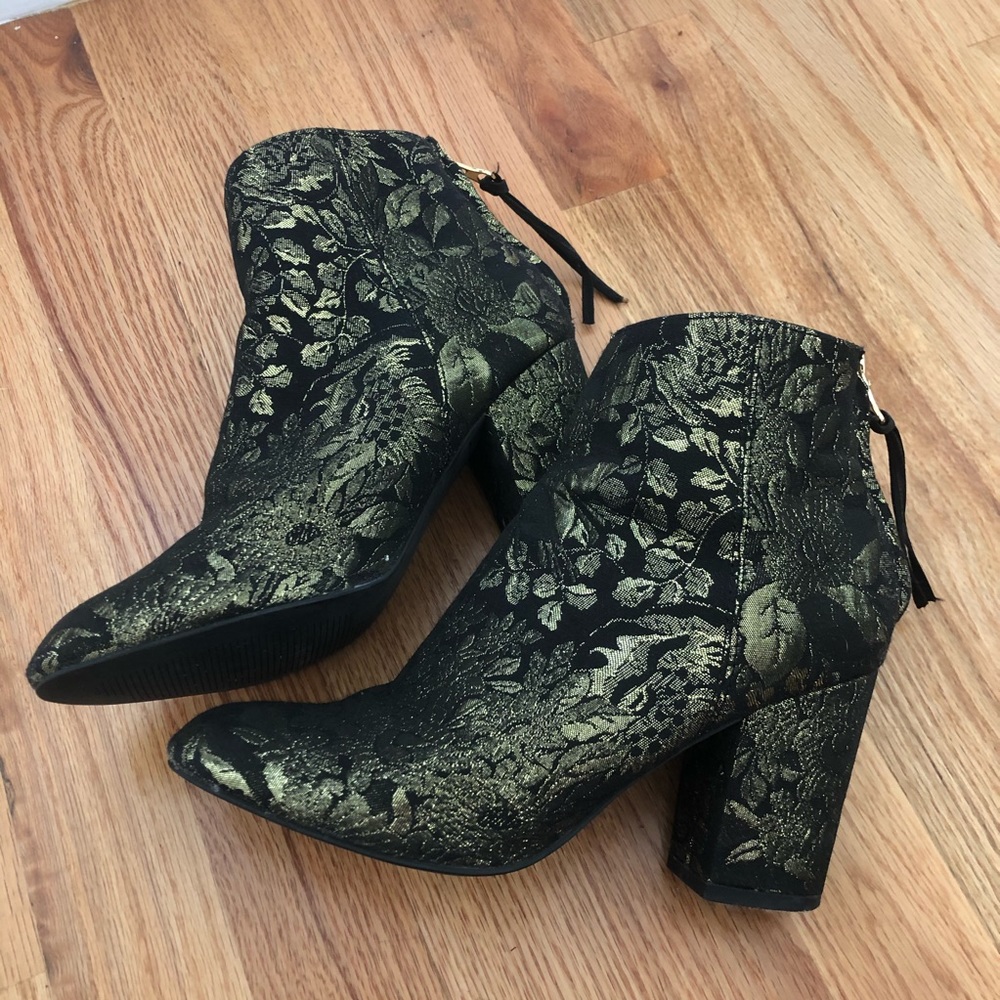 Steve Madden Cynthia Booties